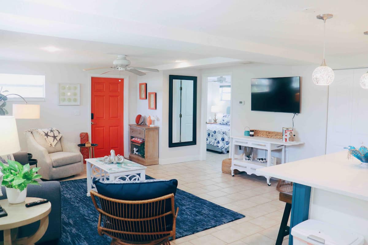 LaLa's Beach House Two